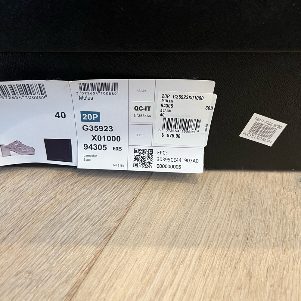 Authentic Chanel Mules - Picture 11 of 11